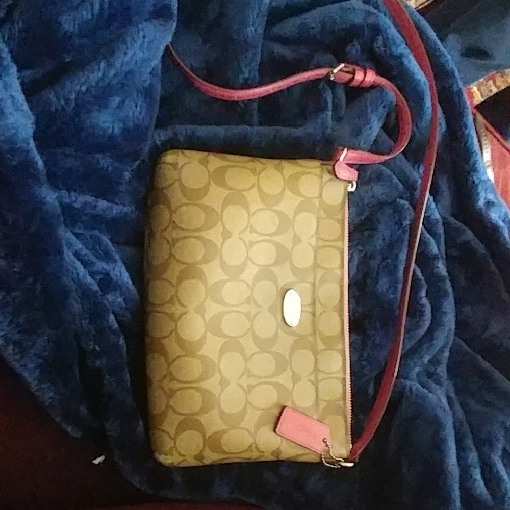 Coach shoulder bag